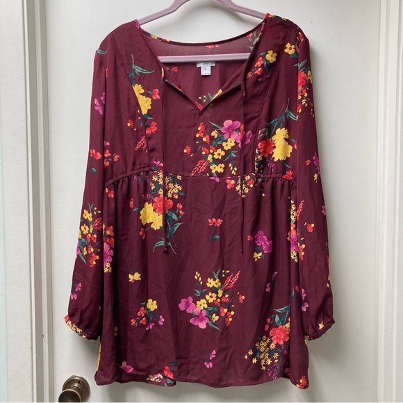 Old Navy Tops - 5/$15 Old Navy Maternity Burgundy & Floral Semi-Sheer Top XL Maternity